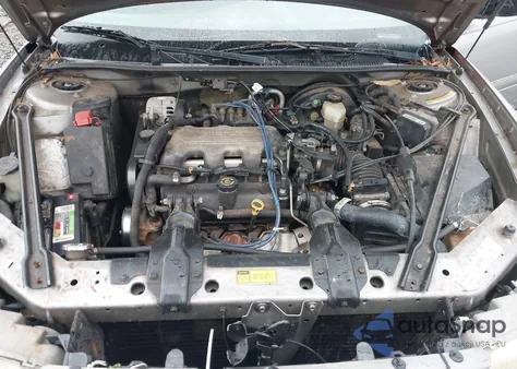 1998 Buick Century Custom z USA, uszkodzony, nr VIN 2G4WS52M2W1561620